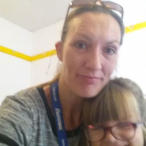 Meet your Posher, Melanie - Picture 1 of 1